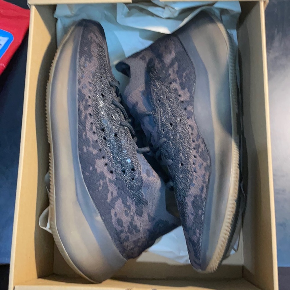 Yeezy 380 Onyx Size 12